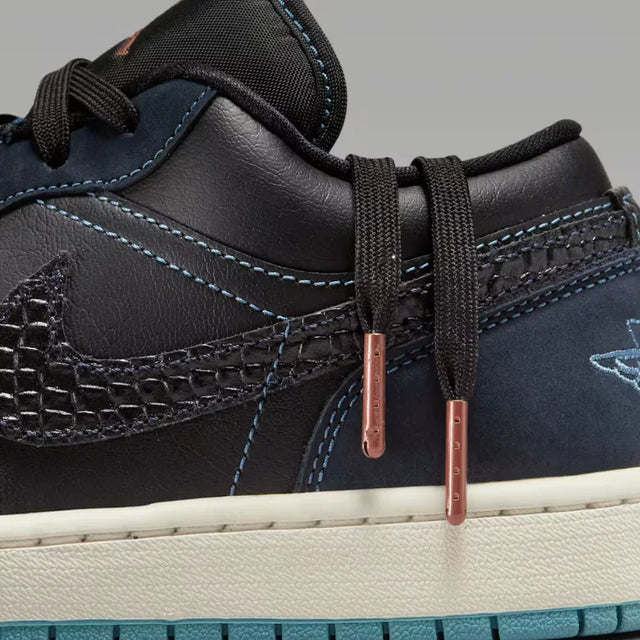 Air Jordan 1 Low SE Women's Shoes - Aadima Nepal -online shopping Nepal - Fashion -Buy Clothing Online in Nepal