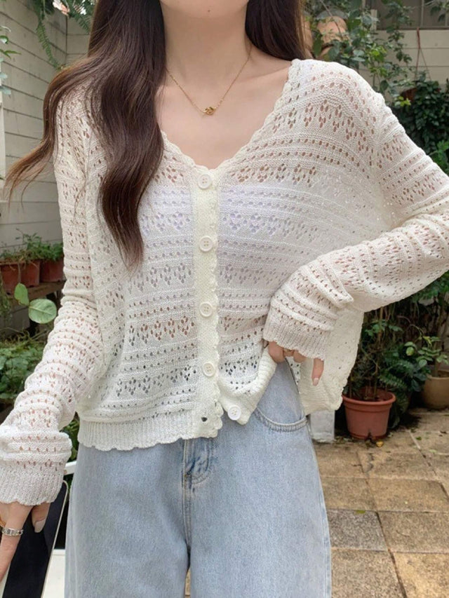 Long Sleeve Sunscreen Cover Up Top for Women Online in Nepal Shop the Women's Long Sleeve Sunscreen Cover Up Top – V-Neck, Loose Fit, and Lightweight. Perfect for casual wear and sun protection. Buy now in Nepal!