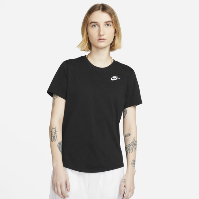 Buy Nike Sportswear Club Essentials W T-Shirt Online in Nepal - Online Shopping Nepal - Online Clothing Shop Nepal