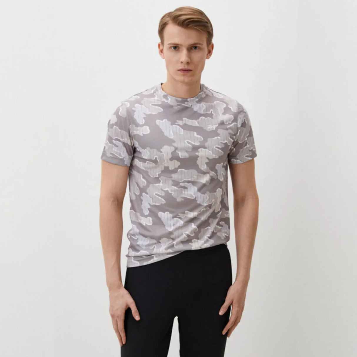 ReebokTRAIN MOTION CAMO TECHTEE - Aadima Nepal -online shopping Nepal - Fashion -Buy Clothing Online in Nepal