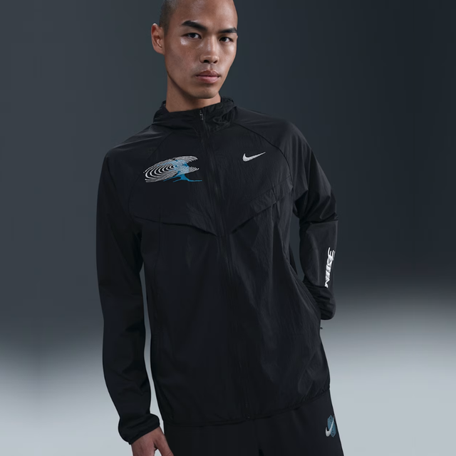 Buy Nike Stride M UV Repel Running Jacket Online in Nepal - Online Shopping Nepal - Online Clothing Shop Nepal