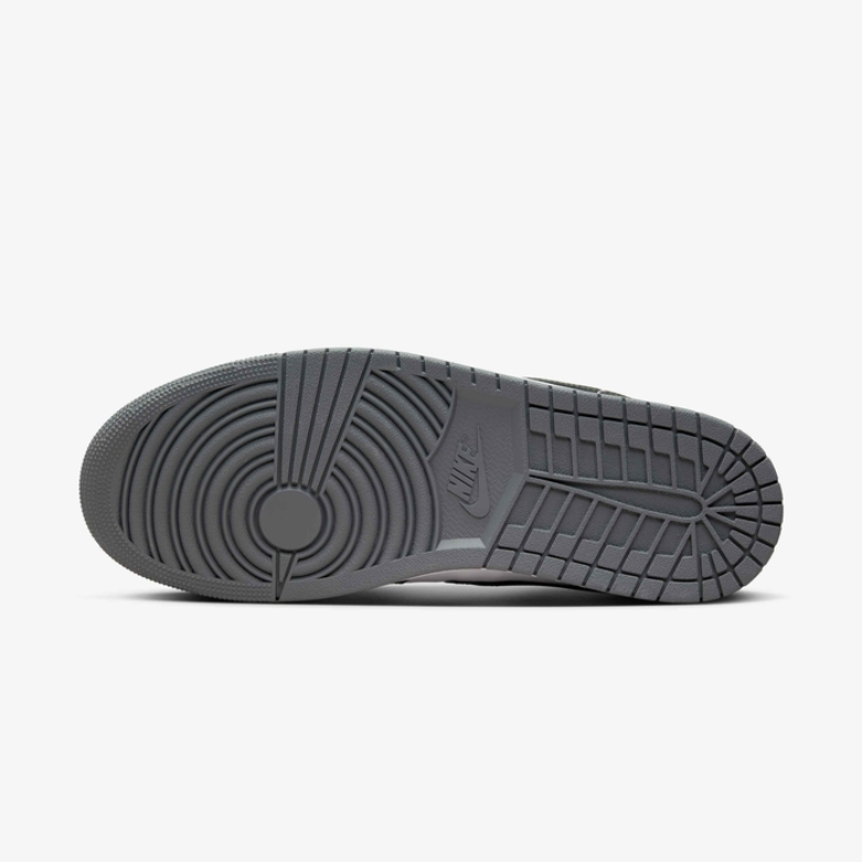 Buy Air Jordan 1 Low M Shoes Online in Nepal - Online Shopping Nepal - Online Clothing Shop Nepal
