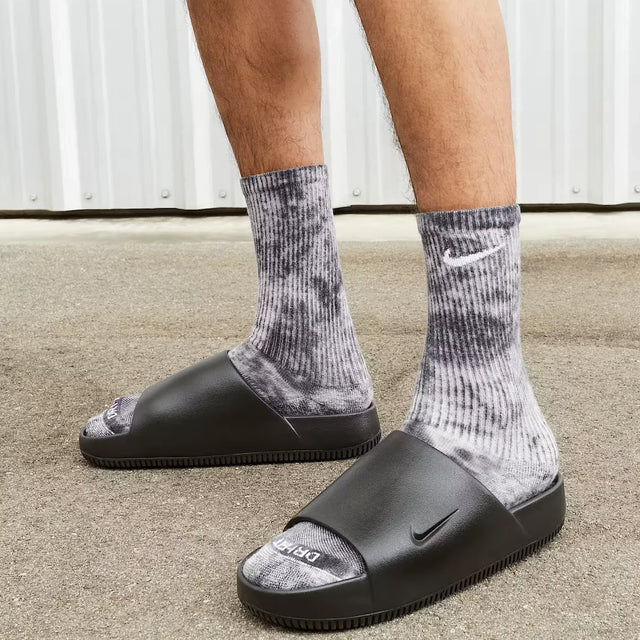 Nike Calm - Aadima Nepal -online shopping Nepal - Fashion -Buy Clothing Online in Nepal