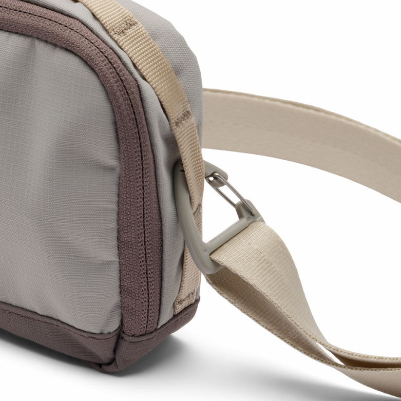 Buy Columbia Trail Traveler™ Crossbody Bag Online in Nepal - Online Shopping Nepal - Online Clothing Shop Nepal