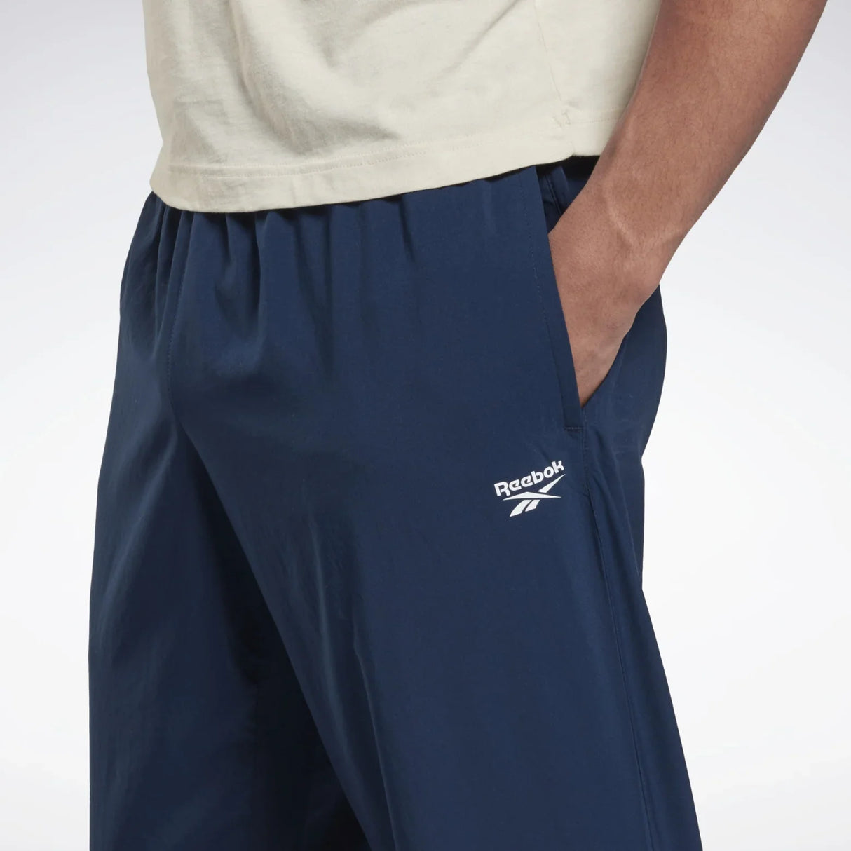Reebok Training Essentials Woven Pants - Aadima Nepal -online shopping Nepal - Fashion -Buy Clothing Online in Nepal