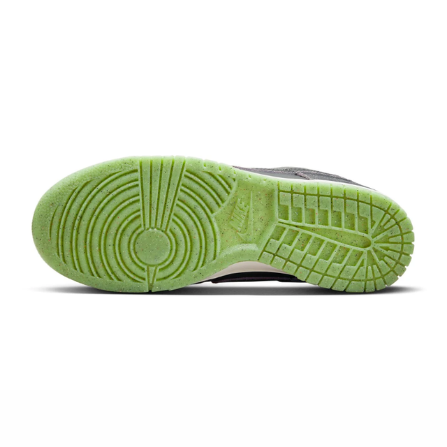 Buy Nike Dunk Low SE 'Halloween - Cauldron' Online in Nepal - Online Shopping Nepal - Online Clothing Shop Nepal