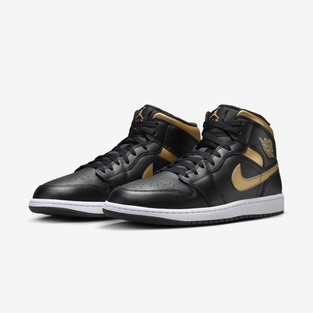 Buy Air Jordan 1 Mid M Shoes Online in Nepal - Online Shopping Nepal - Online Clothing Shop Nepal
