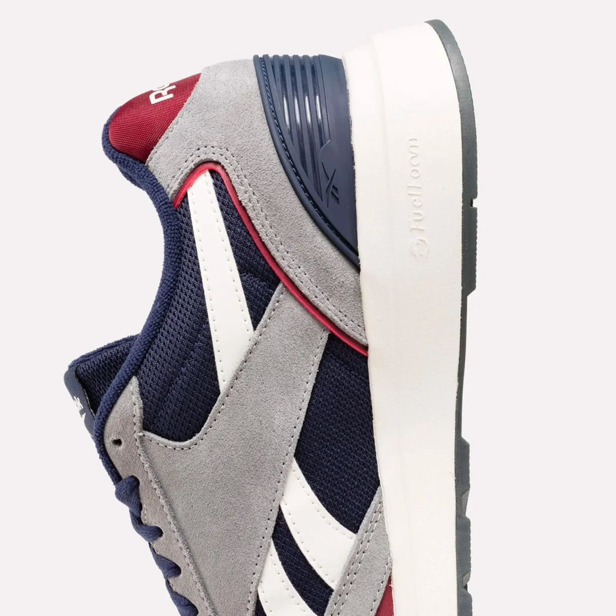 Reebok Classics GL1100 - Aadima Nepal -online shopping Nepal - Fashion -Buy Clothing Online in Nepal