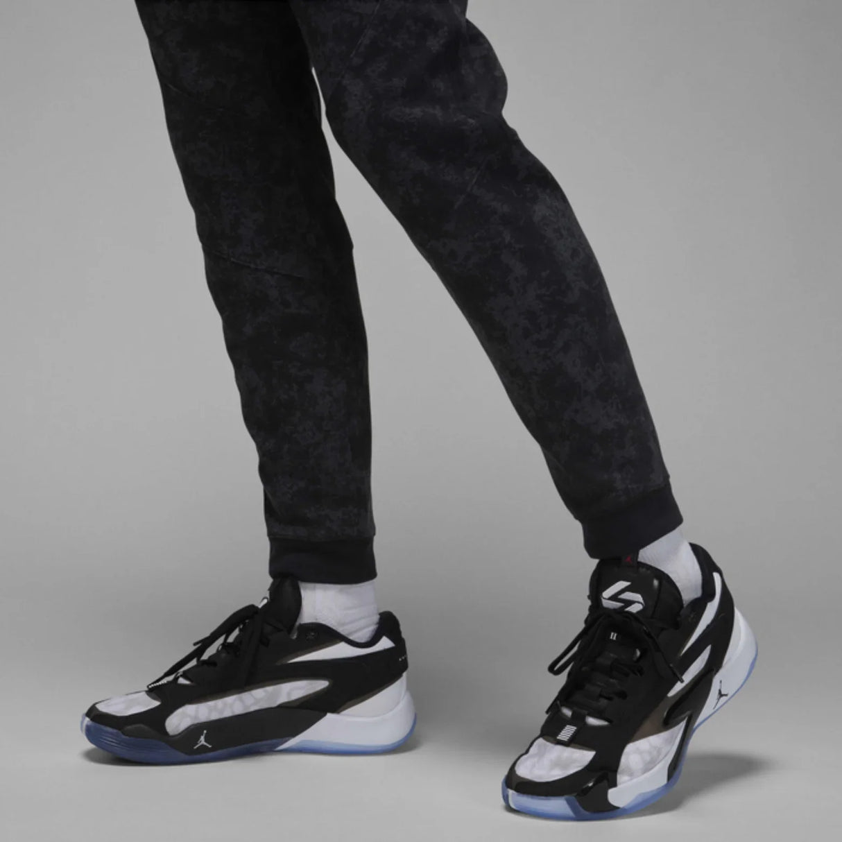Jordan Dri-FIT Sport Air Fleece - Aadima Nepal -online shopping Nepal - Fashion -Buy Clothing Online in Nepal