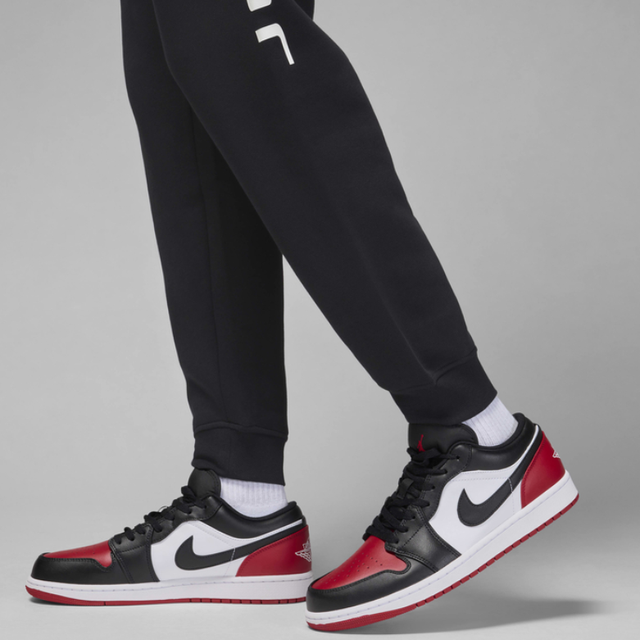 Buy Jordan Essentials Fleece Pants Online in Nepal - Online Shopping Nepal - Online Clothing Shop Nepal