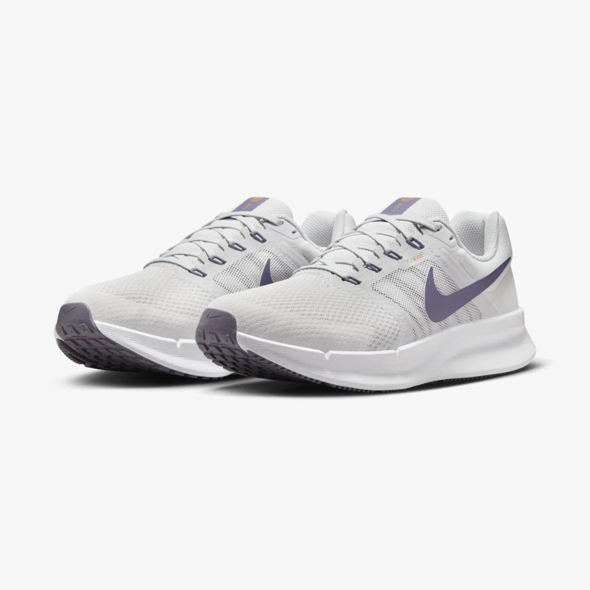 W Run Swift 3 - Aadima Nepal -online shopping Nepal - Fashion -Buy Clothing Online in Nepal