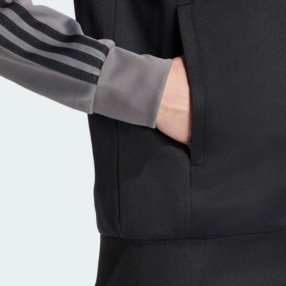 Adicolor Classics SST Track Jacket - Aadima Nepal -online shopping Nepal - Fashion -Buy Clothing Online in Nepal