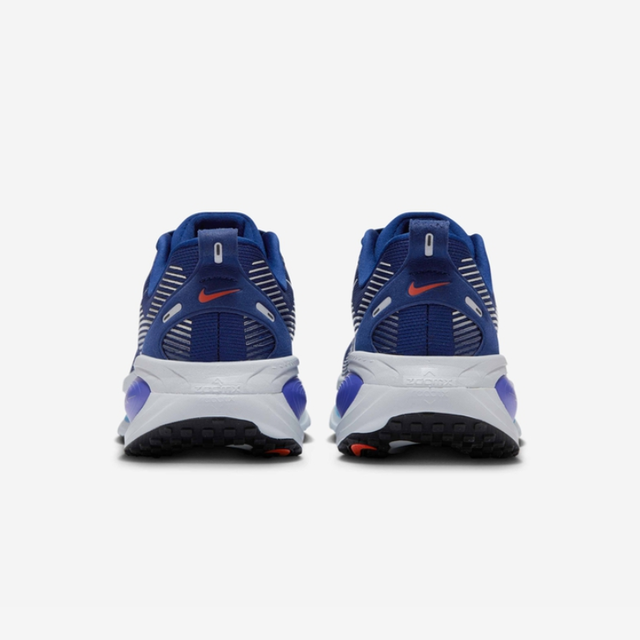 Buy Nike Vomero 18 M Road Running Shoes Online in Nepal - Online Shopping Nepal - Online Clothing Shop Nepal