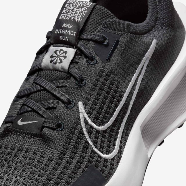 Buy Nike Interact Run Men's Road Running Shoes Online in Nepal - Online Shopping Nepal - Online Clothing Shop Nepal
