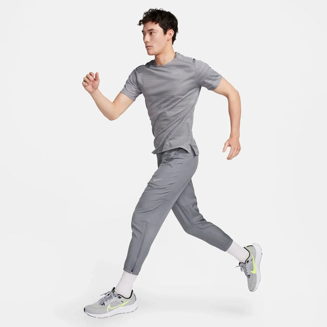 Nike Challenger Trousers - Aadima Nepal -online shopping Nepal - Fashion -Buy Clothing Online in Nepal