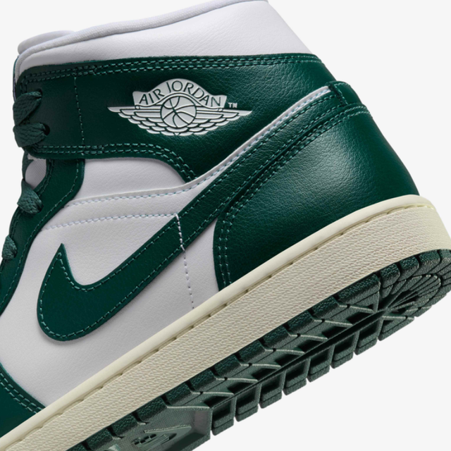 Buy Air Jordan 1 Mid W Shoes Online in Nepal - Online Shopping Nepal - Online Clothing Shop Nepal
