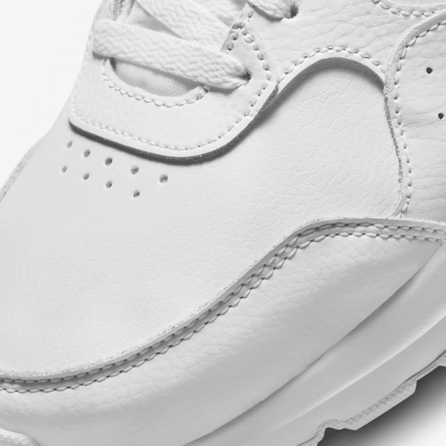 Court Royale 2 Next Nature - Aadima online shopping platform in Nepal for men’s and women’s fashion.