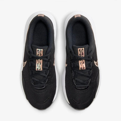 Shop Nike Legend Essential 3 NN P sneakers in Nepal. Designed for comfort & support, these durable sneakers are perfect for fast-paced workouts and gym sessions.