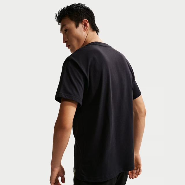 Buy Nike Sportswear M T-shirt Online in Nepal - Online Shopping Nepal - Online Clothing Shop Nepal