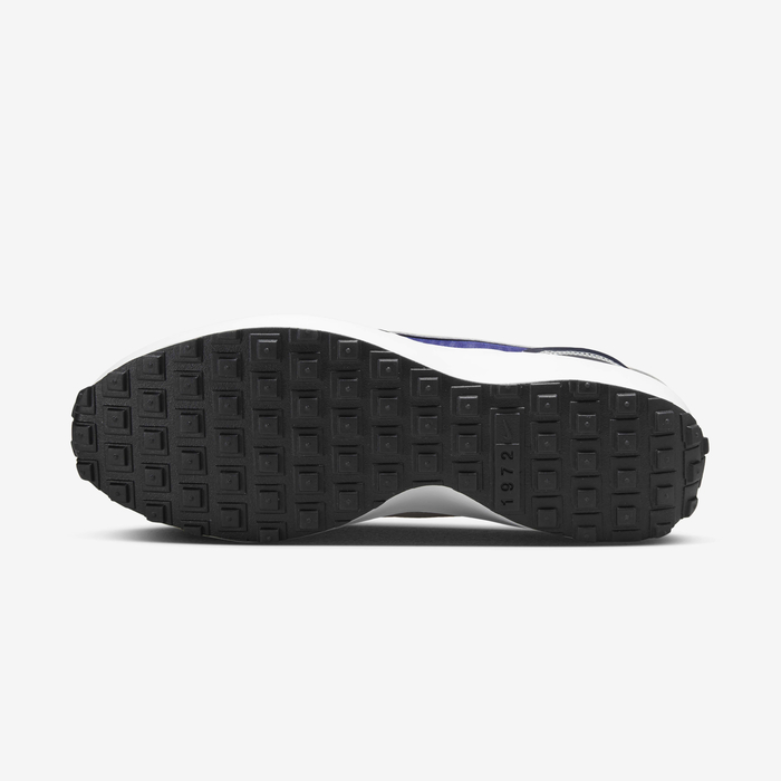 Nike Waffle Debut SE M Shoes