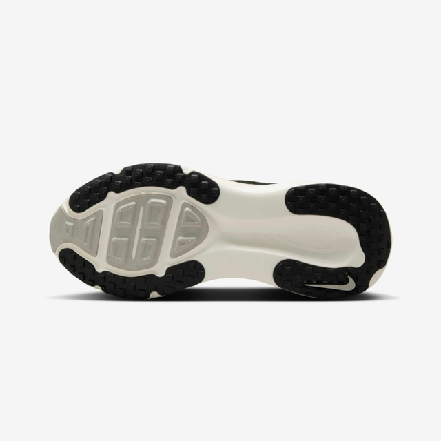 Buy Nike Vomero 18 M Road Running Shoes Online in Nepal - Online Shopping Nepal - Online Clothing Shop Nepal