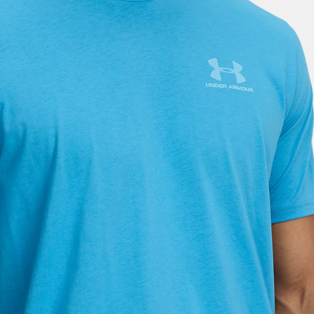 Buy Under Armour Sportstyle Left Chest Short Sleeve Online in Nepal - Online Shopping Nepal - Online Clothing Shop Nepal
