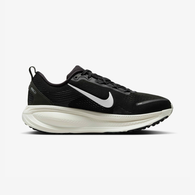 Buy Nike Vomero 18 M Road Running Shoes Online in Nepal - Online Shopping Nepal - Online Clothing Shop Nepal