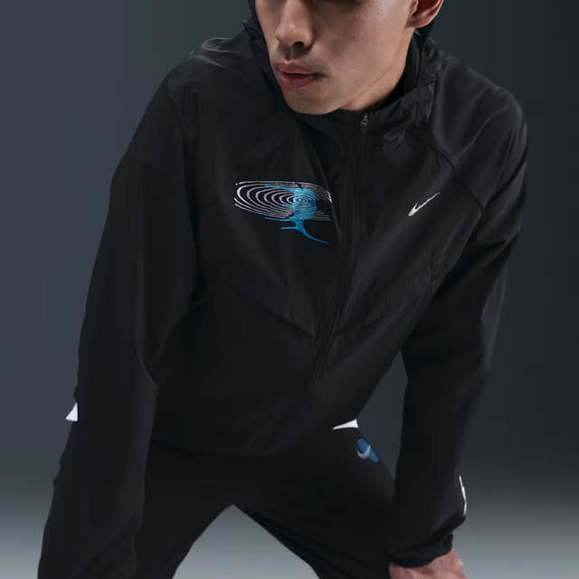 Buy Nike Stride M UV Repel Running Jacket Online in Nepal - Online Shopping Nepal - Online Clothing Shop Nepal