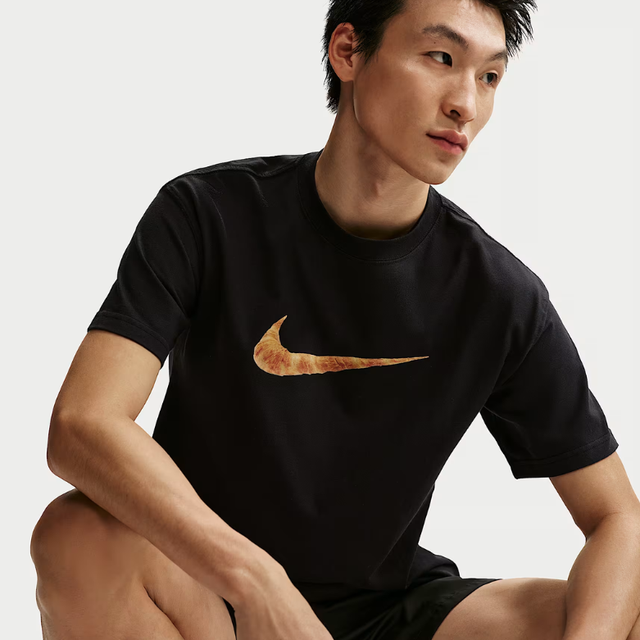 Buy Nike Sportswear M T-shirt Online in Nepal - Online Shopping Nepal - Online Clothing Shop Nepal
