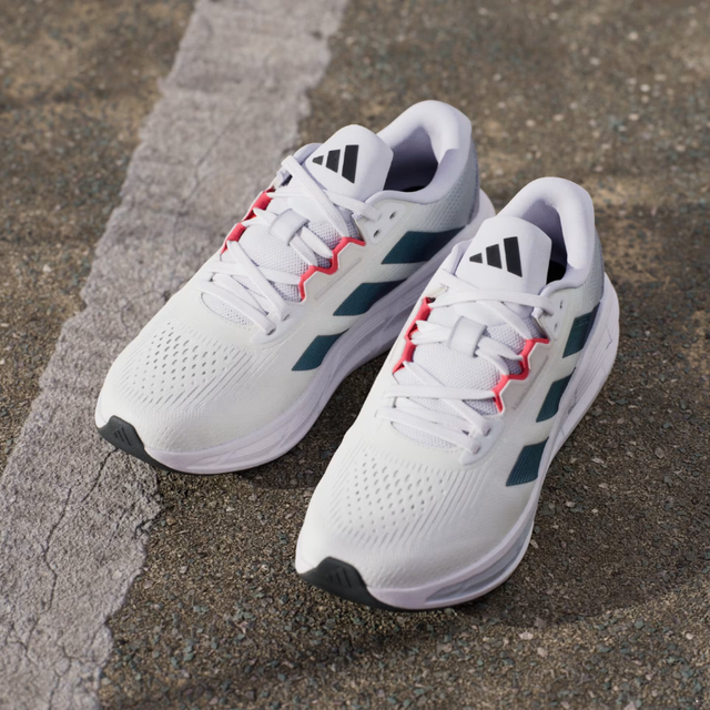 Buy Adidas Questar 3 Running Shoes Online in Nepal - Online Shopping Nepal - Online Clothing Shop Nepal