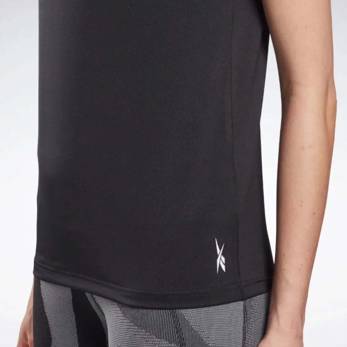 Reebok Workout Ready Speedwick T-Shirt - Aadima Nepal -online shopping Nepal - Fashion -Buy Clothing Online  in Nepal