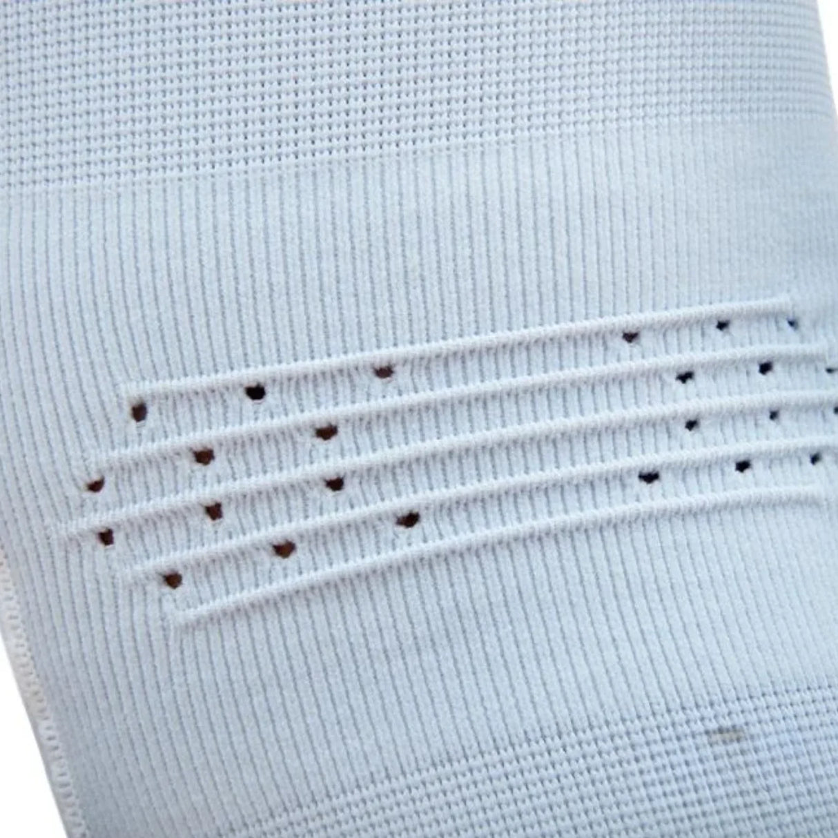 Reebok SPEEDWICK KNEE SUPPORT - Aadima Nepal -online shopping Nepal - Fashion -Buy Clothing Online  in Nepal