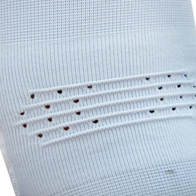 Reebok SPEEDWICK KNEE SUPPORT - Aadima Nepal -online shopping Nepal - Fashion -Buy Clothing Online  in Nepal