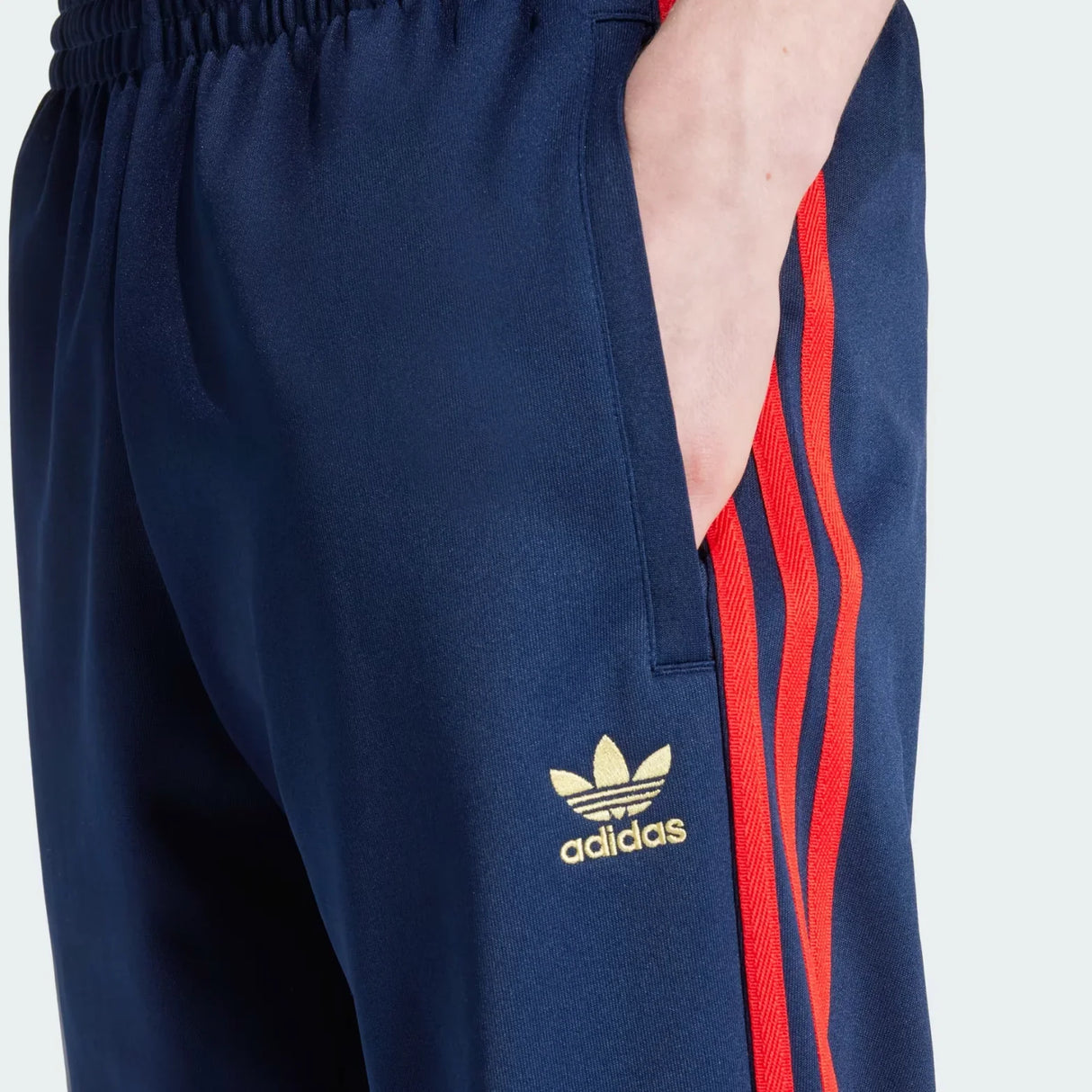 Adicolor Classics SST Track Pants - Aadima Nepal -online shopping Nepal - Fashion -Buy Clothing Online  in Nepal