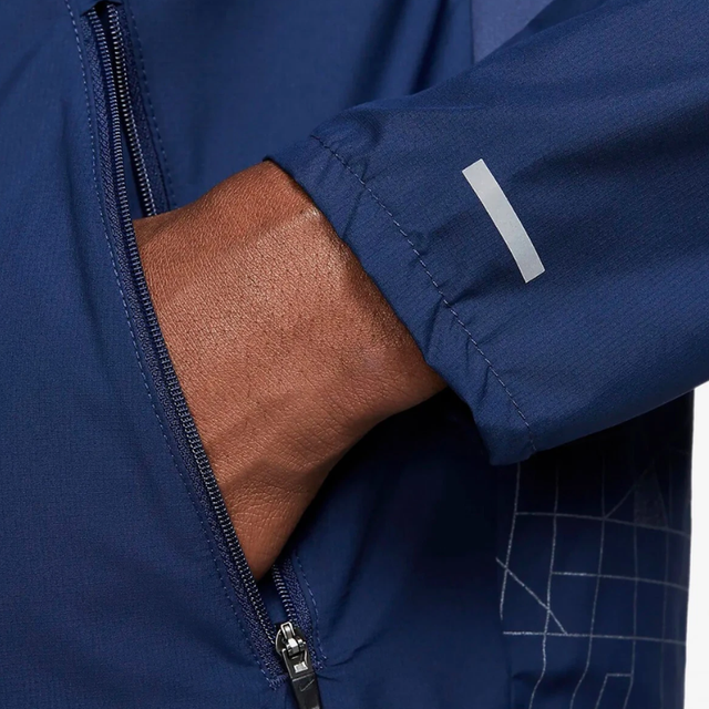Buy Nike Run Division Miler Flash Running Jacket Online in Nepal - Online Shopping Nepal - Online Clothing Shop Nepal