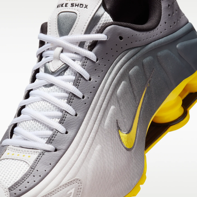 Buy Nike-Shox R4 SE Shoes Online in Nepal - Online Shopping Nepal - Online Clothing Shop Nepal