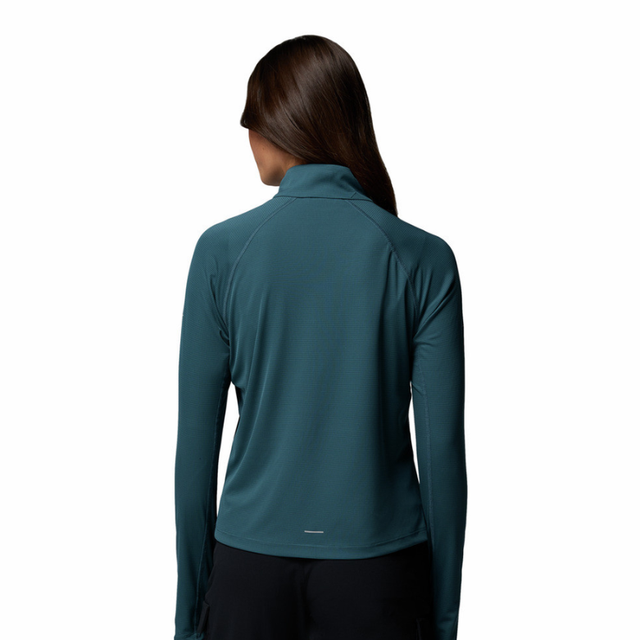 Buy Columbia W Stealth Spring™ LS Half Zip Tee Online in Nepal - Online Shopping Nepal - Online Clothing Shop Nepal