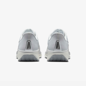 Buy Nike Quest 6 W Road Running Shoes Online in Nepal - Online Shopping Nepal - Online Clothing Shop Nepal