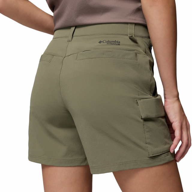 Buy Columbia Silver Ridge™ Elite W Short Online in Nepal - Online Shopping Nepal - Online Clothing Shop Nepal