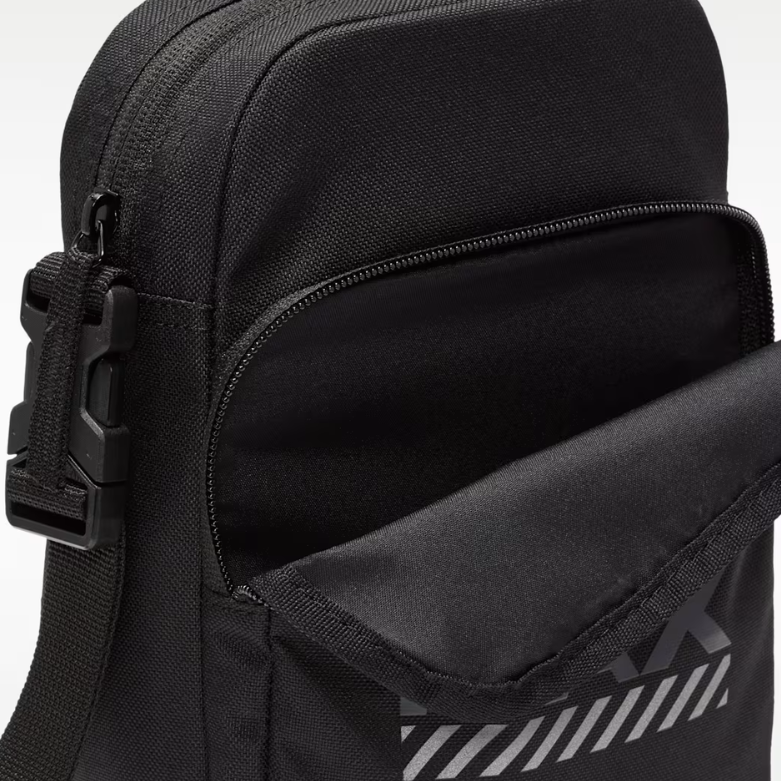 Nike Air Max Heritage Sportswear Cross Body (4L) Bag