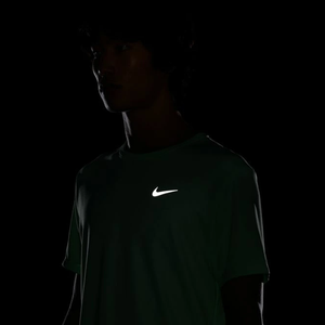 Buy Nike Men's DF Miler Running T-Shirt Online in Nepal - Online Shopping Nepal - Online Clothing Shop Nepal