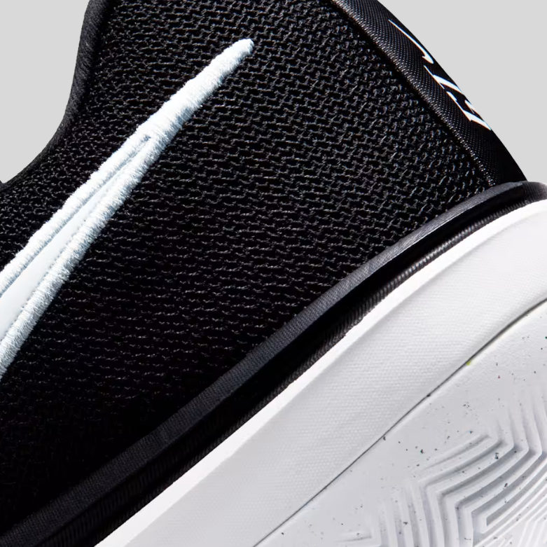 Buy Nike G.T. Cut Academy 2 EP Basketball Shoes Online in Nepal - Online Shopping Nepal - Online Clothing Shop Nepal