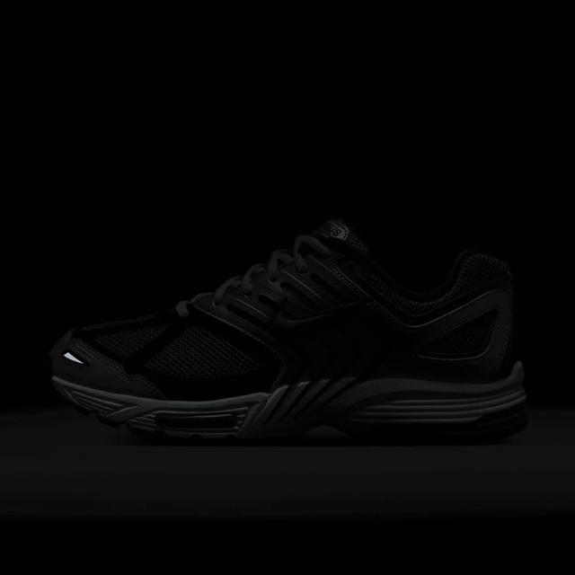 Buy Nike Air Zoom Pegasus 2005 Online in Nepal - Online Shopping Nepal - Online Clothing Shop Nepal