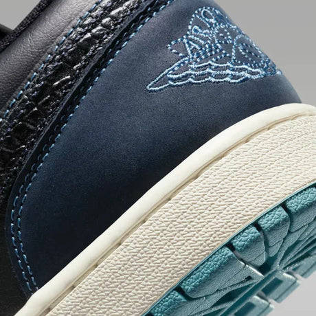 Air Jordan 1 Low SE Women's Shoes - Aadima Nepal -online shopping Nepal - Fashion -Buy Clothing Online  in Nepal