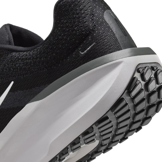 Buy Nike Winflo 11 Road Running Shoes Online in Nepal - Online Shopping Nepal - Online Clothing Shop Nepal