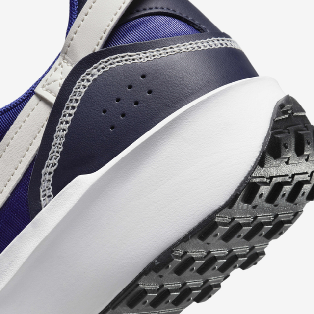 Buy Nike Waffle Debut SE M Shoes Online in Nepal - Online Shopping Nepal - Online Clothing Shop Nepal