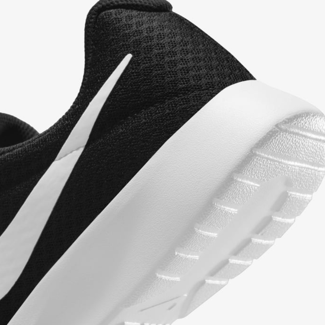 Buy Nike Tanjun Men's Shoes Online in Nepal - Online Shopping Nepal - Online Clothing Shop Nepal