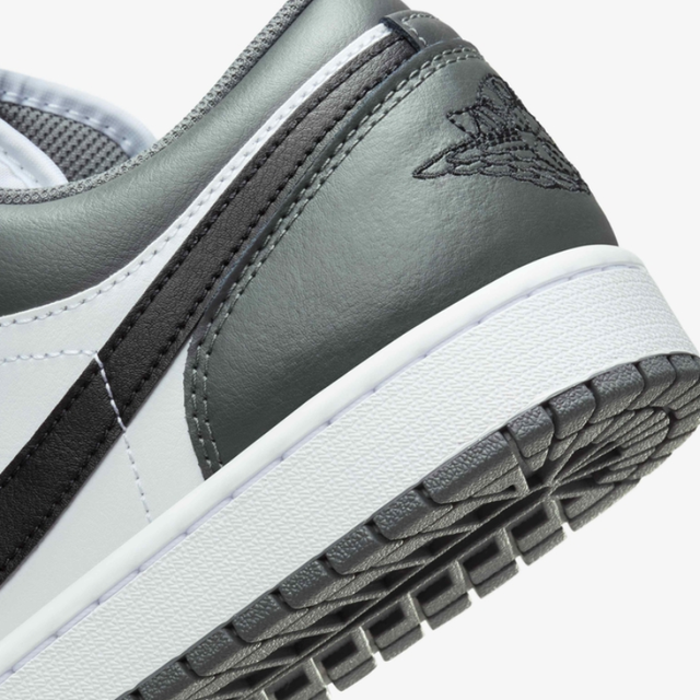 Buy Air Jordan 1 Low M Shoes Online in Nepal - Online Shopping Nepal - Online Clothing Shop Nepal