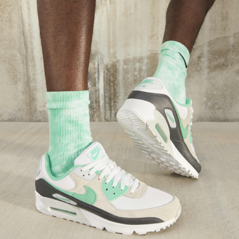 Buy Nike Air Max 90 M Shoes Online in Nepal - Online Shopping Nepal - Online Clothing Shop Nepal