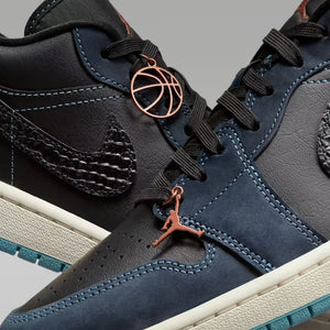 Air Jordan 1 Low SE Women's Shoes - Aadima Nepal -online shopping Nepal - Fashion -Buy Clothing Online  in Nepal